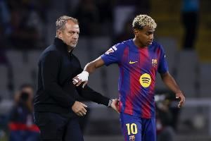 福特：弗里克关心我并问我在埃尔切是否开心 亚马尔看起来有些累图片